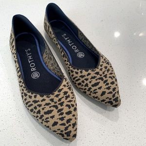 ROTHY’S LEOPARD FLATS